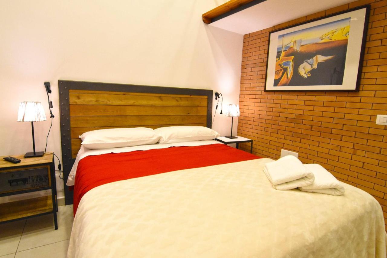 Ninarella Napoli Bed & Breakfast Bagian luar foto